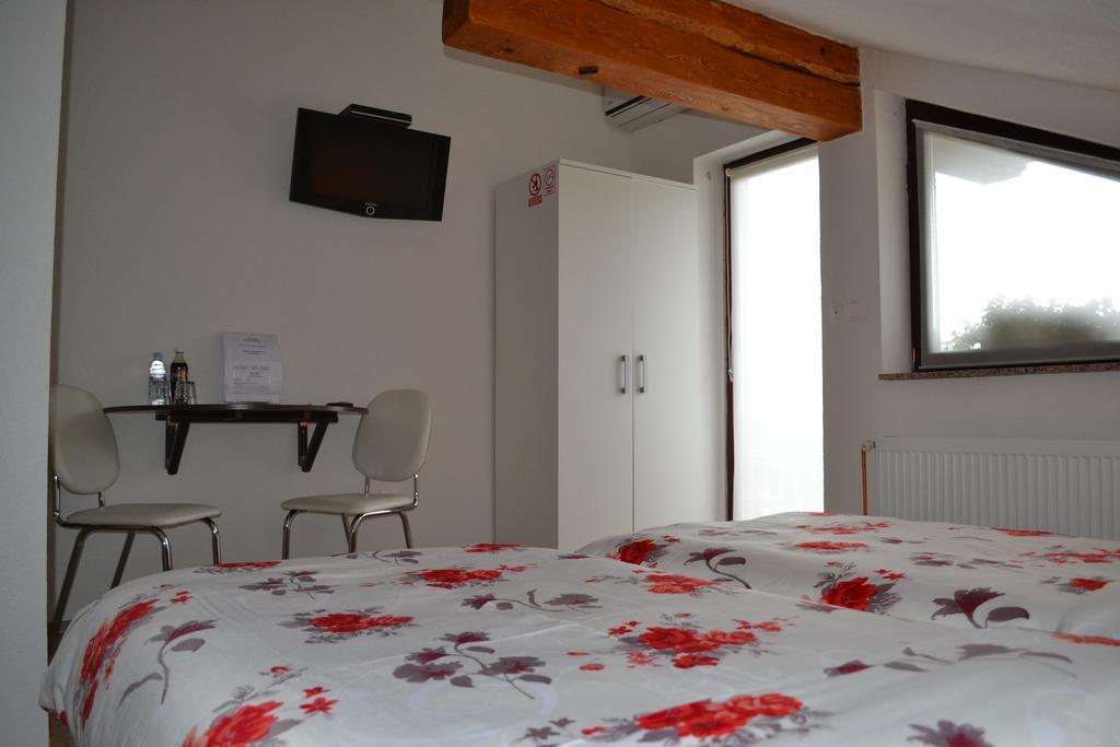 Guesthouse Zalac Slunj Exterior photo